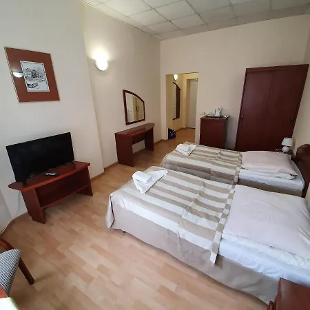 Jantar Hotel apartamentowy 2*